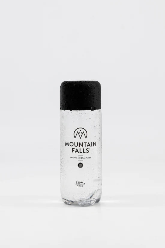 Compact Hydration: The Big Health Benefits of Small Water Bottles