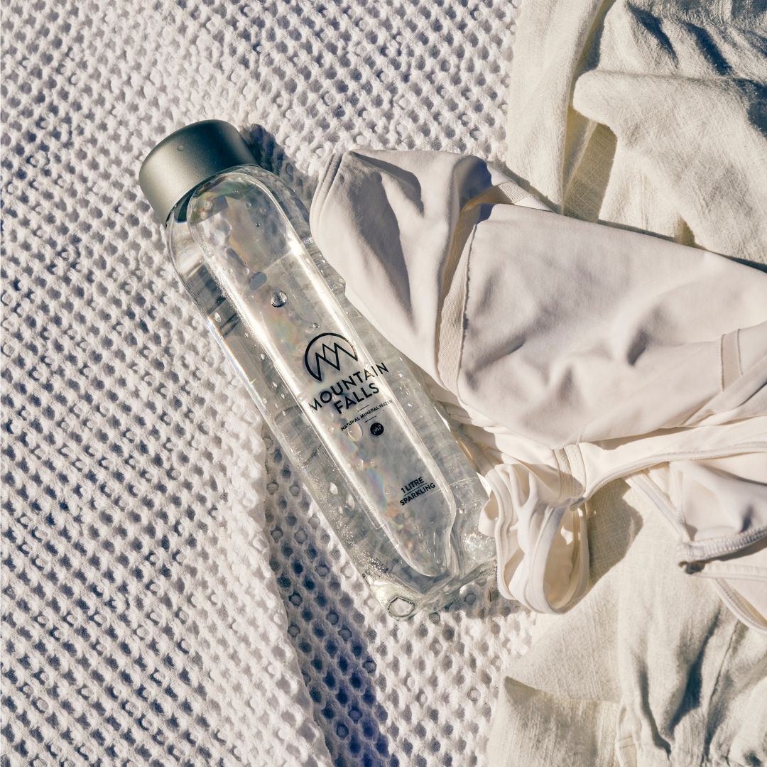 Mountain Falls Mineral Water: Why are Water Bottles so popular?